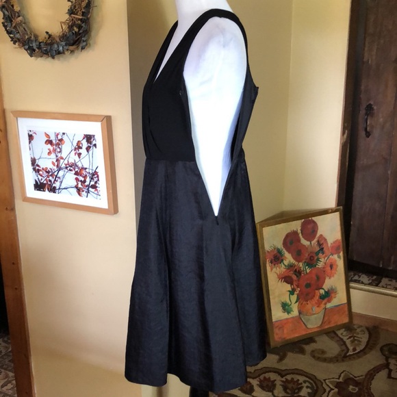 EVAN PICONE size 8 Wrap Vneckline Pleated Organza-like Skirt Party Cozy Comfort - Picture 8 of 16